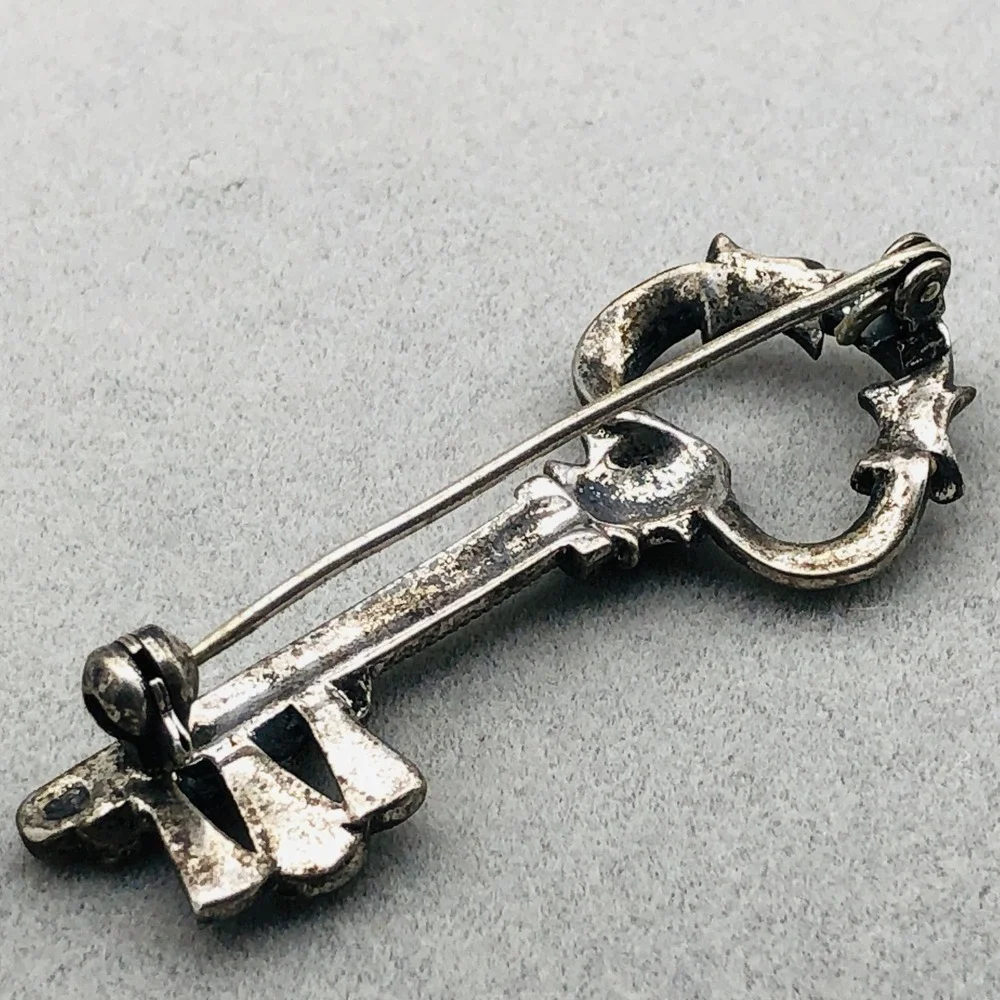 Vintage Sterling Silver Marcasite Skeleton‎ Key Brooch Art Deco Style 925 Tested